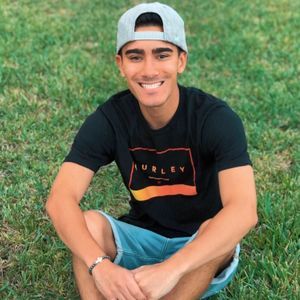 Meet your Posher, Vincent